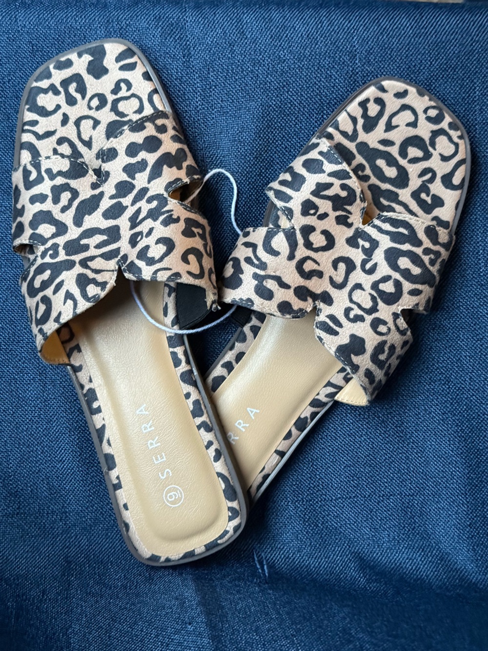 NWT Serra Leopard Geometric Slide Sandals Size 9